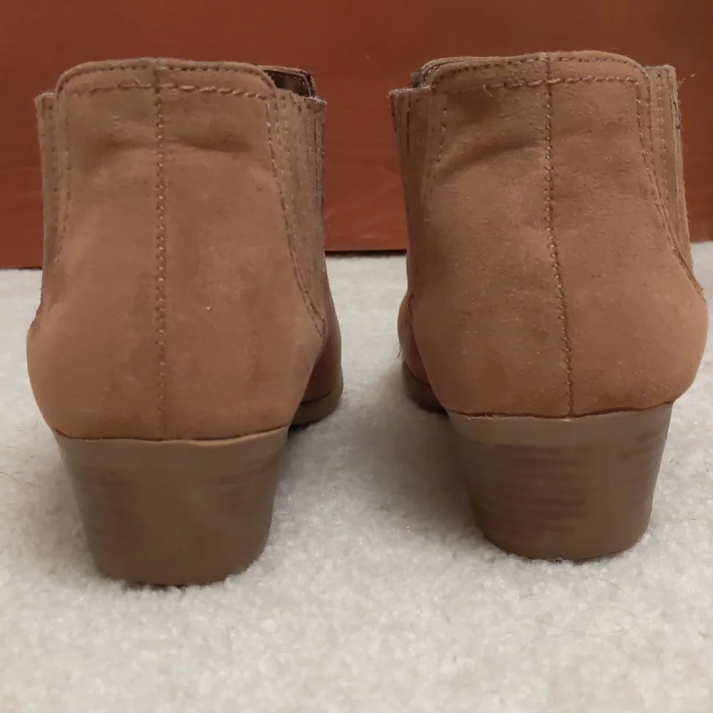 American Eagle Outfitters Tan Boots - Picture 4 of 7